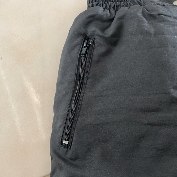 Swiss Alps Black Ski Pants. Size Small - Picture 2 of 8